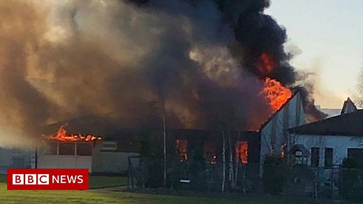 Primary school evacuated after fire breaks out
