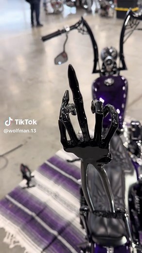 Custom Shovelhead Motorcycle Build by Wolf Customs