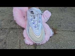 You Stay Under My Feet 🧸👟 Old Adidas Trampling
