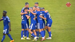 [SPORNA SITUACIJA] - NK Rudeš je protiv HNK Vukovar 1991 - službena stranica dobio jedanaesterac, a izgleda da eventualni prekršaj nije ni bio unutar kaznenog prostora. Glavni sudac utakmice je Patrik Pavlešić, no on je procijenio kako je prekršaj na Aleksi Latkoviću dovoljan za kazneni udarac. Mi vas pitamo. Je li bilo prekršaja na desetki Rudeša te je li eventualni prekršaj bio izvan ili unutar kaznenog prostora? #Rudeš #Vukovar #1NL #HRnogomet | HRnogomet