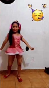 sofia felix bionica dançando