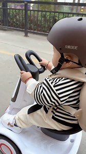 so cute 😘😘😘 | Phim Hay Mỗi Ngày