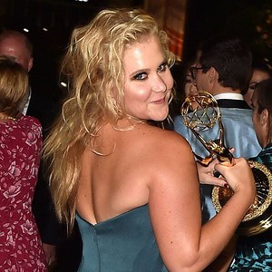 America Is More Into Amy Schumer's Smoky Eye Than Her Emmys Win