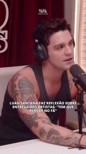 1.1K views · 36 reactions | O sertanejo Luan Santana participou, na última semana, de um podcast e aproveitou a oportunidade para fazer uma reflexão sobre a entrega dos artistas nos shows. ️: “Tem que pensar no fã [na hora de montar o show]. É um dia muito especial na vida das pessoas. Porque o artista não vai e se entrega também?” E aí, vocês concordam com o cantor? #rádioviva #sertanejo #show #música #luansantana #podcast | Rádio Viva 94.5 | Facebook