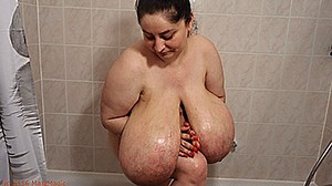 Maja meets Alice Part 171 - An Evening in the Shower with Alice Part 2 (Clip No 2458 - wmv version) | Clips4sale