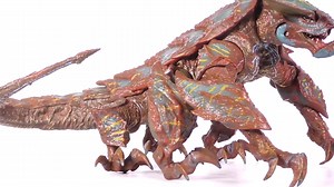 THe Pacific Rim Uprising Kaiju Hakuja Vinyl Action Figure ships in December from DDST! FInd a store near you at comicshoplocator.com or order online at shop.diamondselecttoys.com/pacific-rim-uprising | Diamond Select Toys