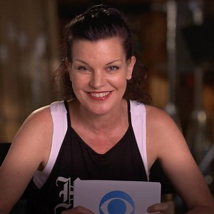 560K views · 13K reactions | Your social media support of Abby Sciuto doesn't go unnoticed.  Here, Pauley Perrette reads sweet tweets from NCIS fans! | The NCISverse | Facebook
