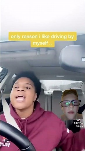 Spread them booty cheeks