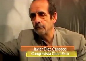 ENTREVISTA A JAVIER DIEZ CANSECO: "NO ES MOMENTO PARA UNA ASAMBLEA CONSTITUYENTE" Entrevista sobre diferentes temas al excongresista de izquierda durante el año 2012. Vía: 10 Días. | Somos Historia Perú