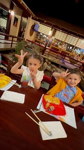 🎨🍣 Diversión, sabor y creatividad en un solo lugar 🎨🍣 En Sakura, los peques disfrutan un menú pensado para ellos: delicioso, divertido y lleno de color. ¡Un plan perfecto para la familia! 👧👦💖 📍 Disfrútalo en Sakura Restaurant Bar. 📞 686 633 5915 📞 686 633 5916 📞 686 633 5917 📞 686 633 5918 #MenúInfantil #SakuraKids #SushiParaTodos | Sakura Rest Bar