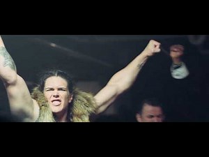 Female Muscle clip 1028 - Bruised