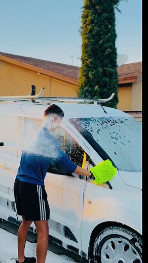 We make sure everything is KLEAN 🫧 #cardetailing #detailing #windowcleaning #cleantok #elpaso #lascruces #satisfying #pressurewashing #texas