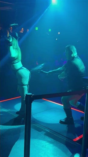 Fun with Handled Floggers at Bondage Ball