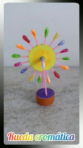 Acompáñame a ver como se hace esta divertida rueda cromática #ruedacromatica #ideasconcotonetes #ideasconhisopos #hechoamano #manualidades #ideascreativas | Villa Burbuja