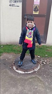 We're stuck on the moving island! 🤭🤣🤭