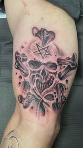 Fun pentagram piece Norm - @psychocity knocked out yesterday 🤘🏻 #empireinks #z00tatt00 #eldiabloneedles #kamloopstattoos #blackandgreytattoos #pentagram | Psychocity Tattoo Inc.