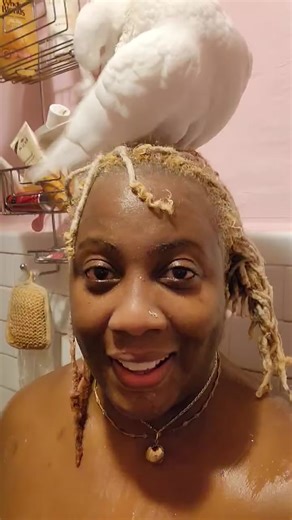 THE FRIDAY NIGHTS SHOWER SPECIALS WITH CALLIE TUH TUH. | Helen Lindsay