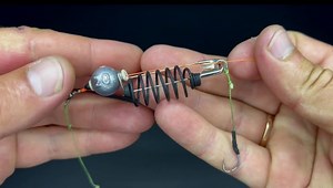 7.7K views · 63 reactions | The crucian carp goes crazy from this gear | Tackle "PIN" | Life hacks for fishing | DIY for fishing #knot #diy #tool #trap #lures #fish #fishing #fisherman #fishingfun #fishinglife #fishingtrip | Mumu Kitchen | Facebook