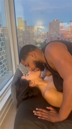 Kiss until you’re soaking wet ?