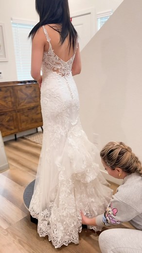 Elegant French bustle for a beautiful bride 😍 #alterations #weddingdress #weddingday #rosevilleca | Tailoring Studio & Alterations - Roseville, Ca