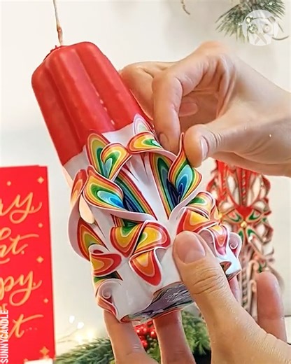 Carving a stunning Christmas candle Partner: sunnycandle | Bored Panda Art