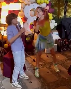 181K views · 10K reactions | Danna Paola cantando "Sólo Quédate En Silencio" en la fiesta de cumpleaños de su papá, este fin de semana. | Danna Paola Site | Facebook