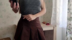 I squirt with milk and get a hard fisting on the kitchen table
