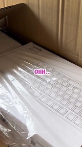 3.5M views · 107K reactions | Siap"tidur diatas meja komputer jonnnnn , nih semua salah @Fantech Indonesia#juanneve #seng #sengseng #sengsengsquad #couplegoals #couplegoals️ #funnycouple #sengsengseng Juan &amp; Eve | Juan&Eve | Facebook