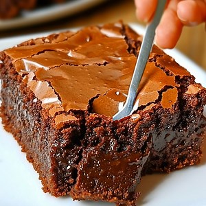 🍫 Fudgy Brownie – 1 Bowl, 1 Whisk - Recipe in First Coʍmеոτ 👇 Enjoy ❤️👇 | Kitchen Flavors