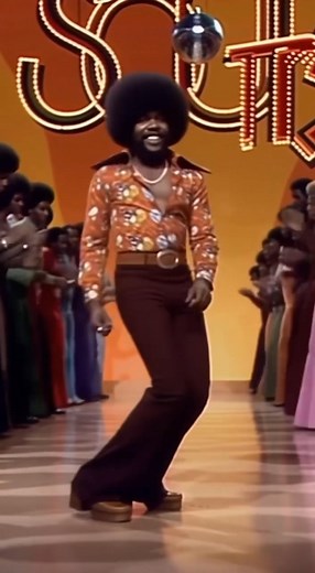 It’s a movie 🎥 🍿 I just turn back the hands of time… Soul Train 1972 for this one ☝🏽 | Dj Dirty