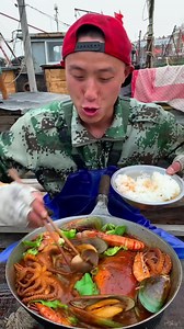28K views · 927 reactions | Fishermen Eating seafood dinners are too delicious #loveseafood #seafood #homemadecooking #reelsfb #ilovecooking #foodporn #fisherman #videoviral #deliciousfood #cooking #reels2023 #food #cookingvideo #video #eat | Yummy Fresh Food | Facebook