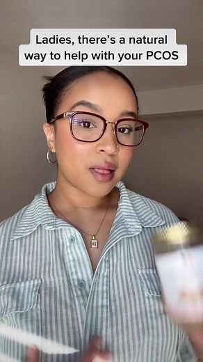 Our Yellow Dock Sea Moss Gel is a powerful blend for women because it helps to balance hormones and reduce PCOS symptoms✨ | Healthy Herbs Store