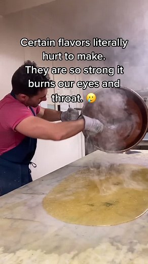 sadly the holidays are over, but we’re gonna try to incorporate hard candy all year! #candy #satisfying #dessert #yummy #candyshop #foodie