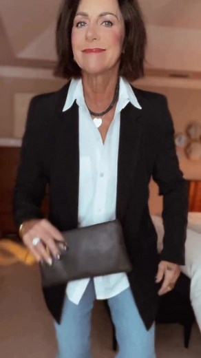 Classic Fashion Tips for Style Over 60