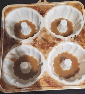 These pineapple upside down baby bundts were soooooo yummy! #kcsfavbaker | Cee-Cee's Sweet Creations