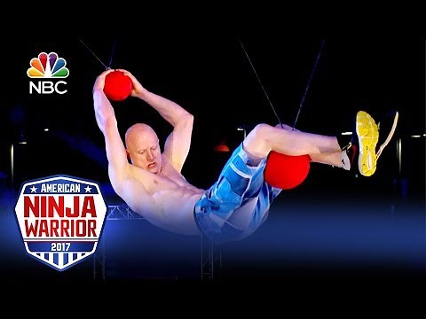 American Ninja Warrior - Epic Moments in American Ninja Warrior History (Digital Exclusive)