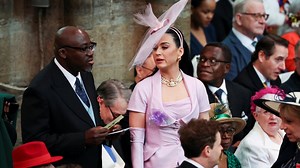 Katy Perry Looking For Her Seat Has Become the Coronation’s First Meme