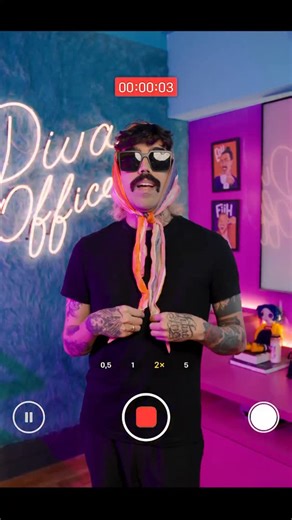 90 reactions · 6 comments | Viva as gays! Gays, gays, gays, gays!!!!...