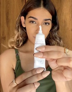 14K views · 80 reactions | Creamy, Super Smooth & Easy To Blend!  Enough reasons to make #Proedit Silk Touch Glow Strobe Crème a partner for your everyday glam.  The super glossy formula is curated to give your skin an HD glow and luminous skin all day. Both Gold & Pink shades are available on www.lotusherbals.com Ft. @fayehundal . . #StrobeLikeAPro #LotusMakeUp #NaturallyGlamorous #NewLaunch #Repost | Lotus Herbals | Facebook