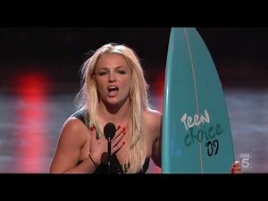 [HDTV-720p] Miley Cyrus Presents Britney Spears (Teen Choice Awards 2009)