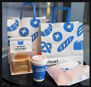 [Hot Item] OEM Durable Bakery Bread Pastry Coffee Bottles Packaging Custom Logo Printed Shopping Handbag Kraft Paper Cardboard Wrapping Gift Container Box Carrier Bag