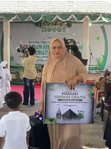 Hadiah Umroh karena Hafal 30 Juz: Cerita Adek Aluh