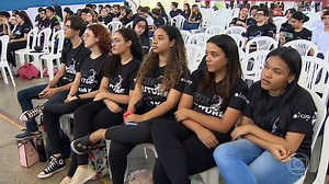 9.5K views · 532 reactions | Confira as principais notícias do Brasil e do mundo nesta sexta-feira (10). Acompanhe com a gente! #JornalHoje #JH | Jornal Hoje | Facebook