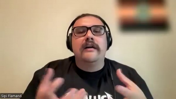 #WATCH: “Respect,” said Sipi Flamand, chief of the Atikamekw Community of Manawan, about the beaded medallion he created that was gifted to bass player Rob Trujillo when Metallica played in Montreal. READ: https://montreal.citynews.ca/2023/08/18/metallica-quebec-medallions-robert-trujillo/ | CityNews Montreal