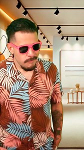 People you meet during Art Basel: the one upper #miamicomedy | Miami Comedy