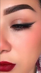 Subtle and elegant makeup 😍 #eyemakeup