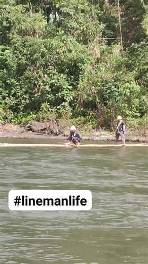 3.2K views · 78 reactions | Watch: AKELCO Lezo Substation Maintenance crew samtang naga responde sa sangka reklamo sa Maria Cristina, Madalag, bangud sa pagkasamad it 2 electric distribution poles sa lugar. | Barangay RU 92.9 Super Radyo Kalibo | Facebook