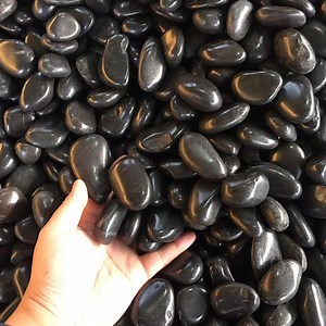 [Hot Item] Polished Black Landscape Ellipses River Pebbles Stones Natural Cobblestones with Round Shape
