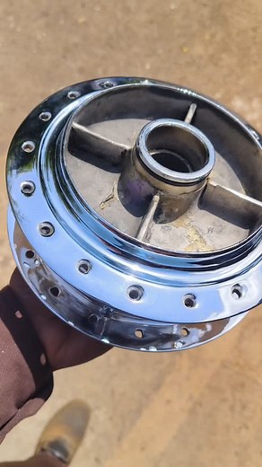 Nickel Plating #Electroplating #MetalFinishing #SurfaceFinishing #PlatingTechnology #PlatingProcess #MetalCoating #Electroplated #Electrochemical #GoldPlating #ChromePlating #NickelPlating #MetalIndustry #MetalTreatment #SurfaceCoating #Anodizing #ZincPlating #CopperPlating #ElectroplatingExperts #IndustrialPlating #PrecisionPlating | Light Electroplating Services