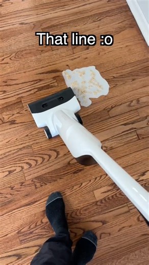 The wettest messes are no match for Flexi Pro! 🥣🥛 Effortlessly clean up spills, from cereal and milk to ketchup and chips. Flexi's self-cleaning technology and FlatReach design means no mess is too big or too far away. 📷 @Steviesells #Roborock #FlexiPro #WetDryVacuum | Roborock